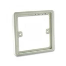 BG - 817 -  1 Gang 10mm Square Spacer White